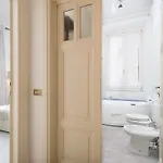 White Napoleone Apartament Rzym